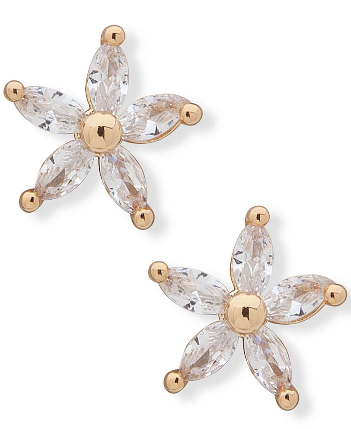 Diamond flower stud outlet earrings macys
