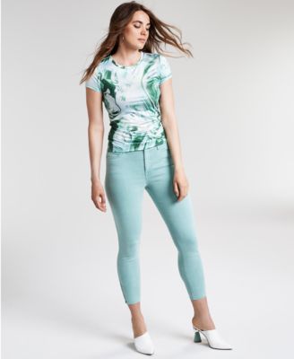 GUESS - Marble-Print Logo T-Shirt