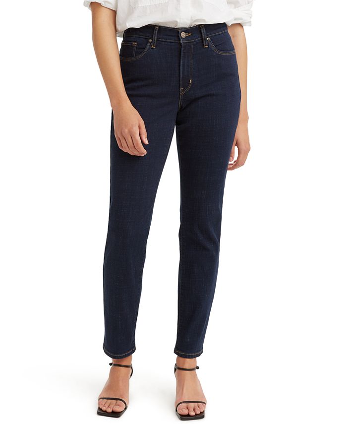 levi's classic straight leg jeans