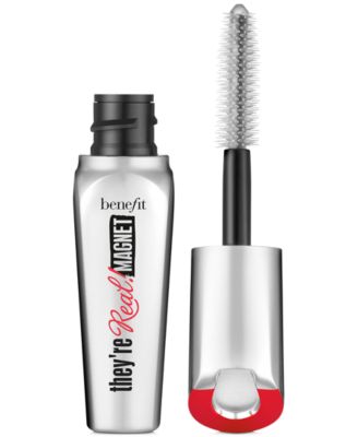 They’re Real! Magnet Extreme Lengthening Mascara Mini
