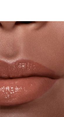 CHANEL ROUGE COCO FLASH Hydrating Vibrant Shine Lip Colour
