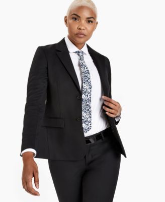 Kirrin Finch - Menswear-Inspired Black Blazer