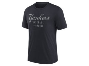 Nike Men's New York Yankees Early Work Dri-Blend T-Shirt