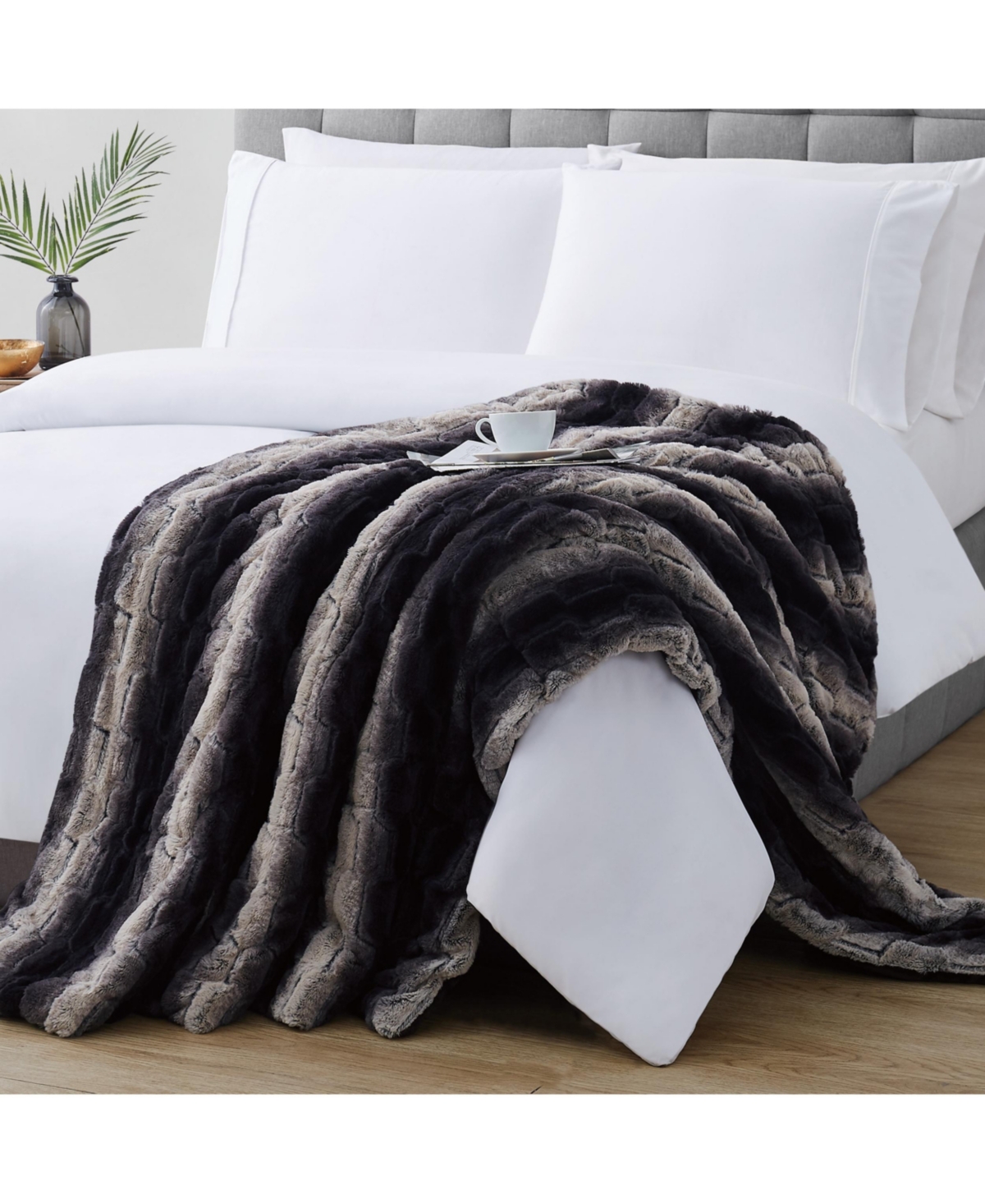 Christian Siriano New York Christian Siriano Snow Leopard Luxury Faux-fur Throw, 60" X 70" In Multi