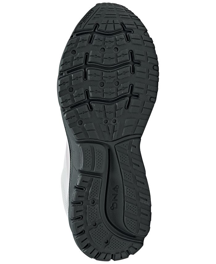 macy's brooks running shoes