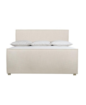 Furniture Highland Park Upholstered Queen Bed