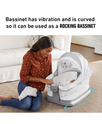 Pack 'n Play Day2Dream Bassinet Deluxe Playard