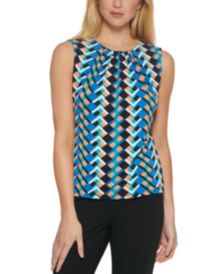 Geo Pleat Neck Sleeveless Blouse