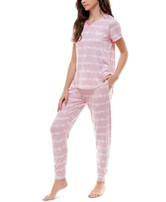 V-Neck T-Shirt & Jogger Pants Pajama Set