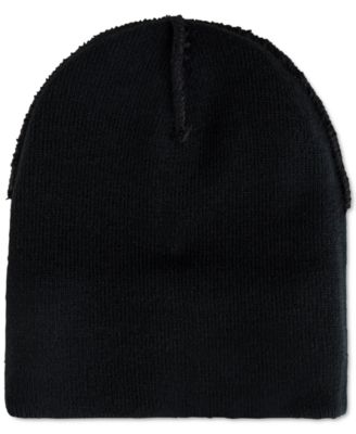 Levi’s All Season Comfy Leather Logo Patch Hero Beanie