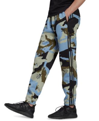 adidas Men s Originals Tapered Fit Camo Fleece Sweatpants Macy s