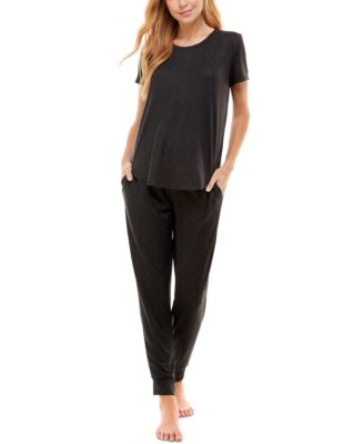 Scoop Neck T-Shirt & Jogger Pants Pajama Set