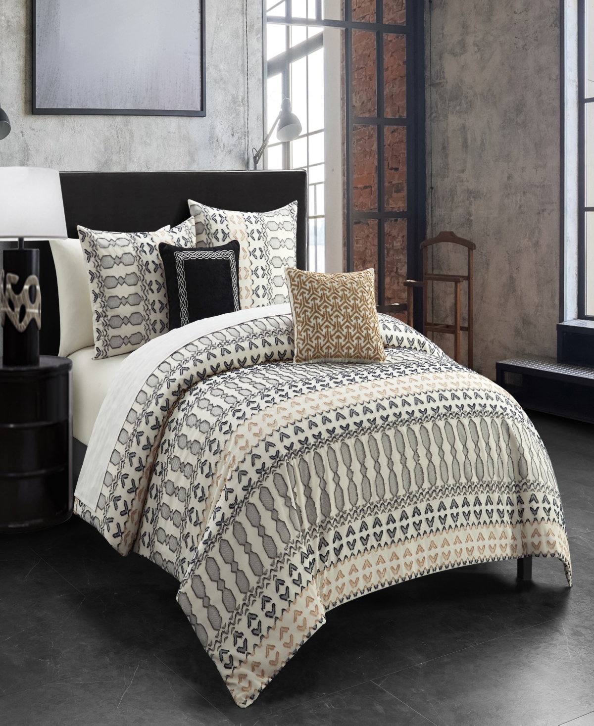 Chic Home Gabriella 5 Piece Comforter Set, Queen Bedding