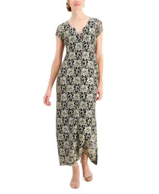 Connected - Petite Lace V-Neck Dress