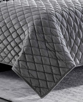 Diamond Velvet 3 Piece Quilt Set, Queen