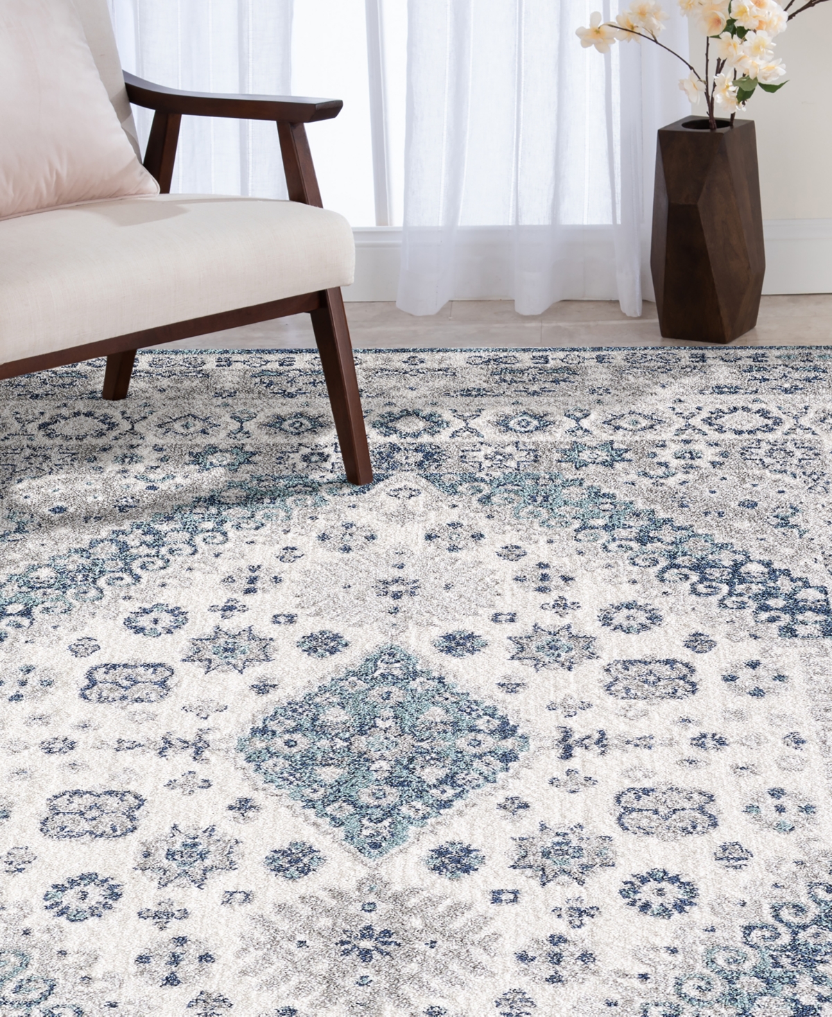 Northern Weavers Tuckenston Deshinie Area Rug - Blue