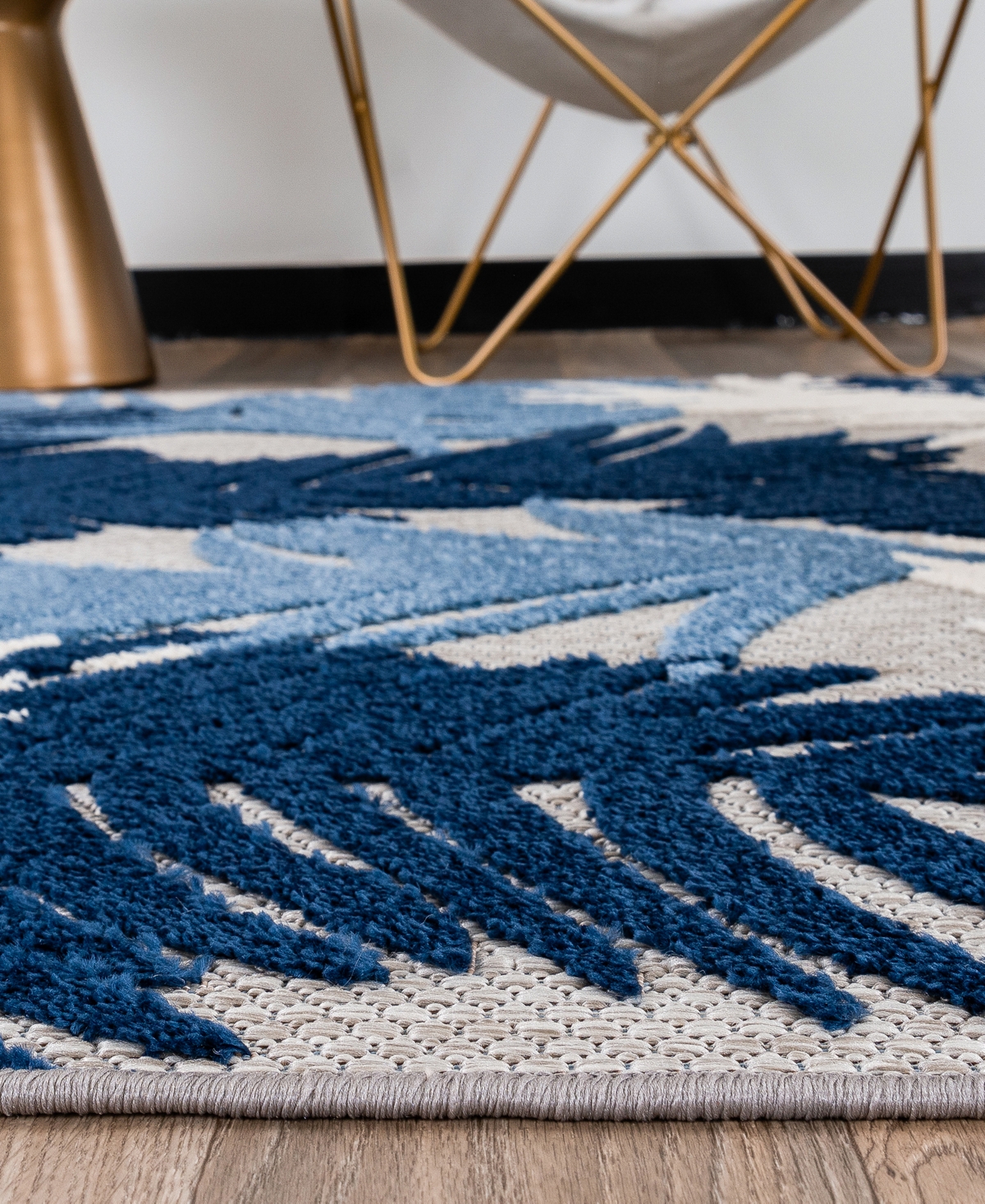 Main Street Rugs Open Doors 8011 Outdoor Area Rug