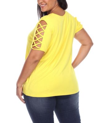 Plus Size Keyhole Neck Cutout Short Sleeve Top