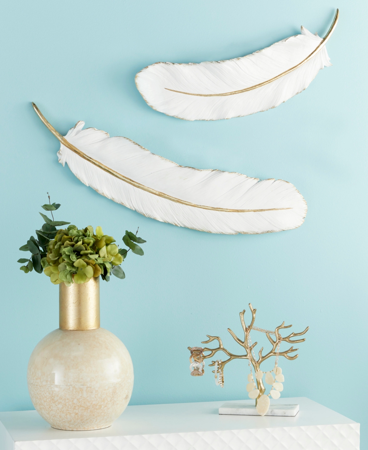 CosmoLiving by CosmopolitanEclectic Polystone Wall Decor, 7