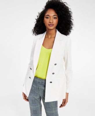 white boyfriend blazer