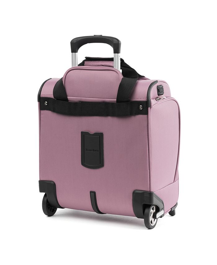 Travelpro Walkabout 5 Softside Rolling UnderTheSeat Bag & Reviews