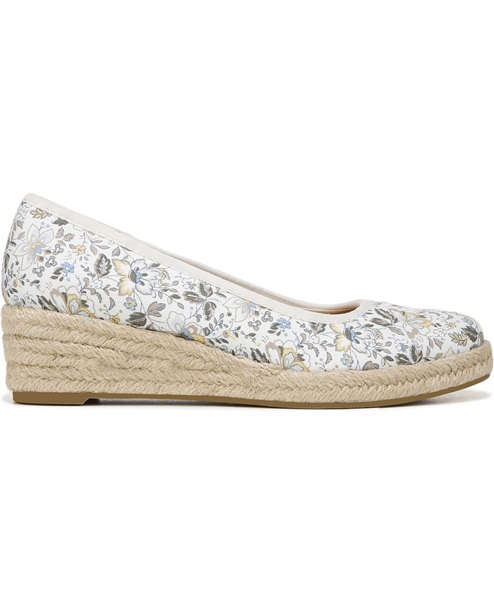 lifestride karma women's espadrille wedges