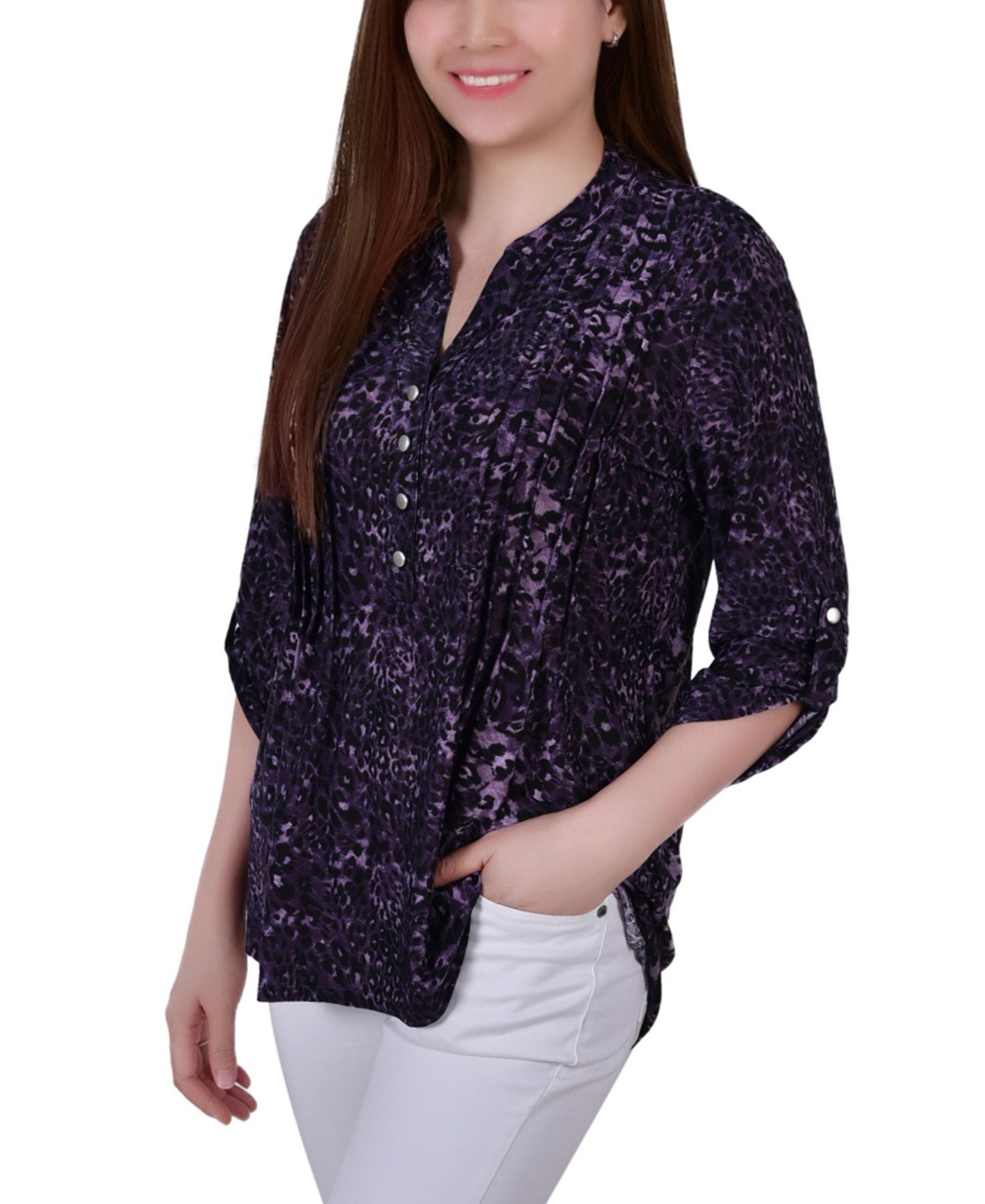 Женский топ NY Collection 3/4 Roll Tab Sleeve Y-neck, цвет: Анималистичный — фото 3