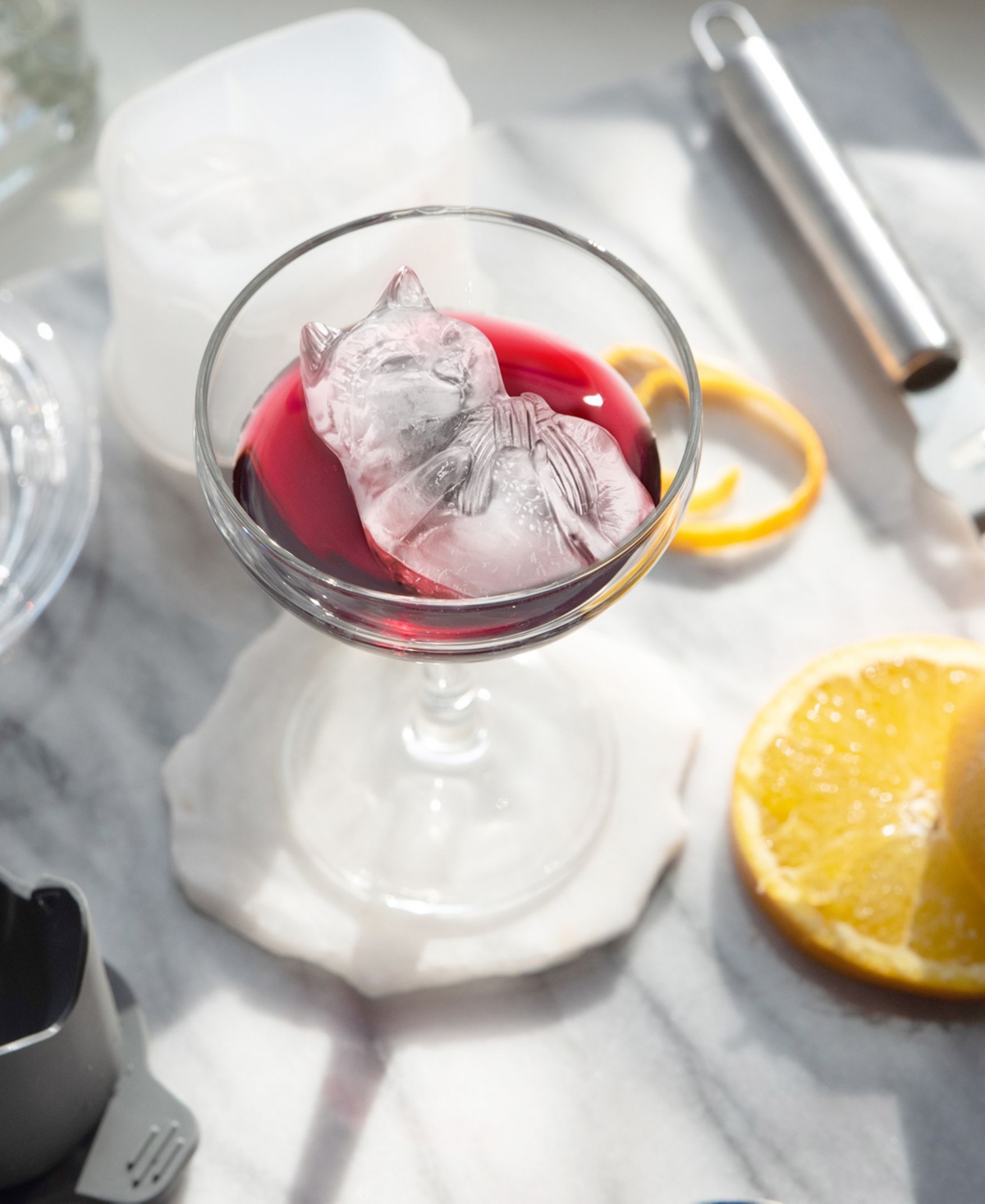 Tovolo Cat with Yarn Ice Molds Set, 2 Piece