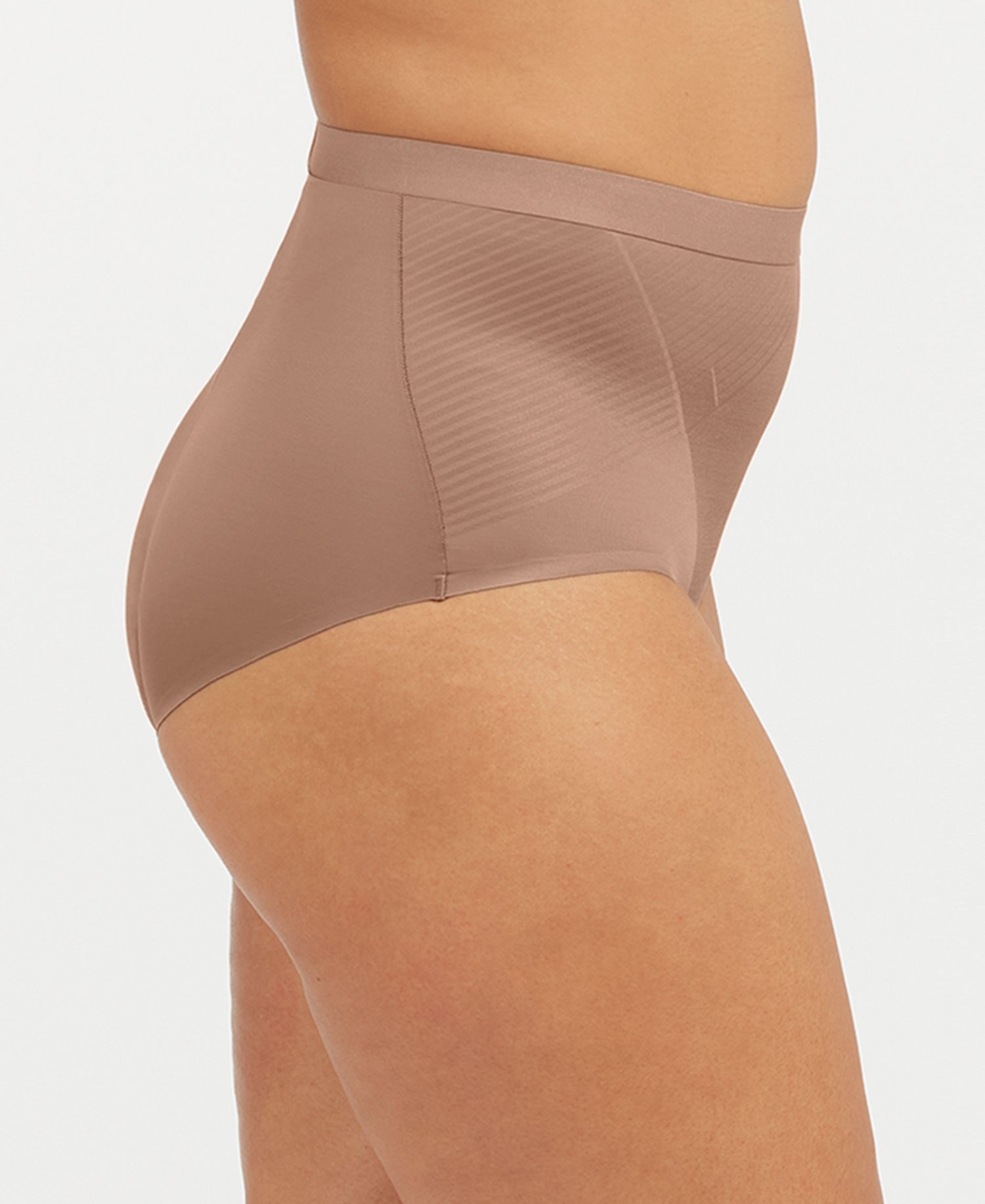 Brief 10251R