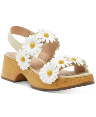 daisy♡14kgf 14K Gold Cubic Zirconia Daisy Pendant Necklace