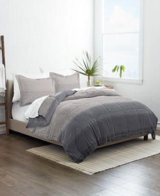 Photo 1 of Casual Comfort Gray Ombre Down-Alternative Comforter