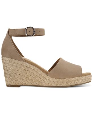 macys wide width sandals
