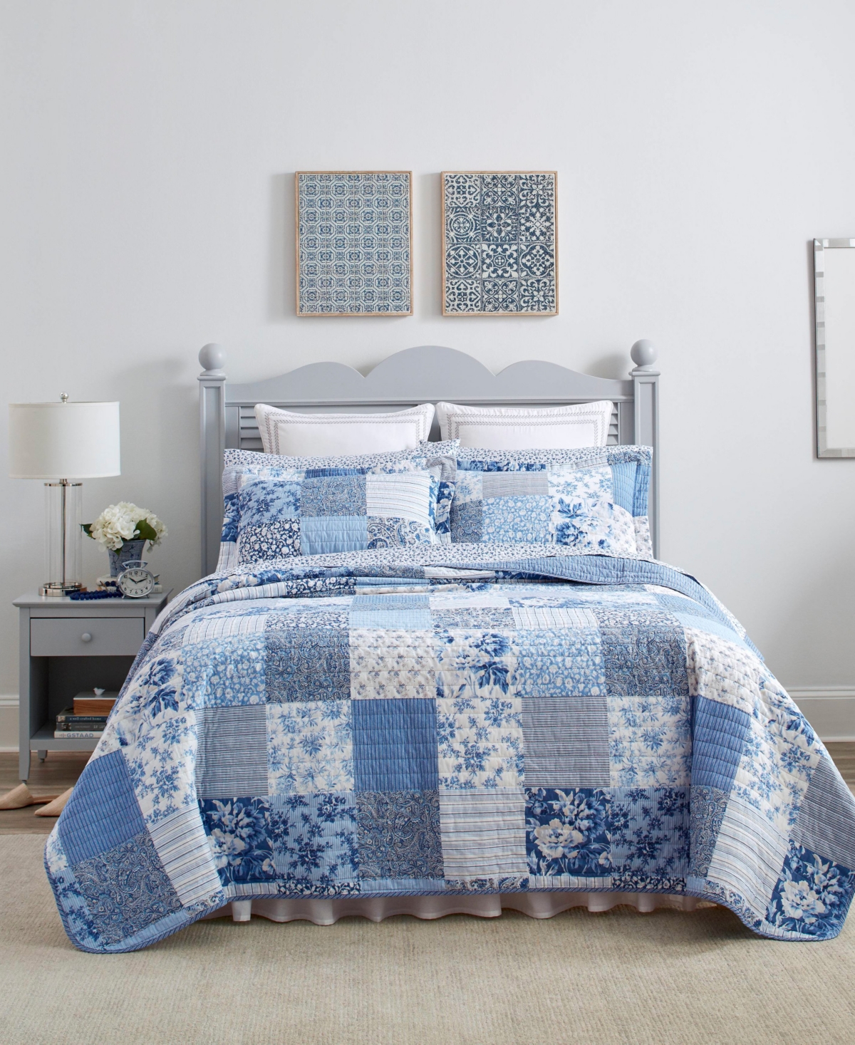 Laura Ashley Paisley Patchwork Reversible -Pc. Quilt Set