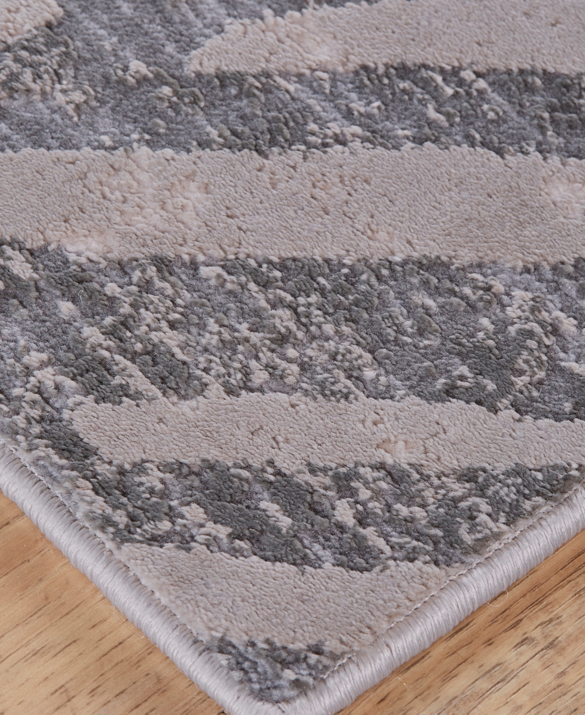 Feizy Waldor R3968 Area Rug