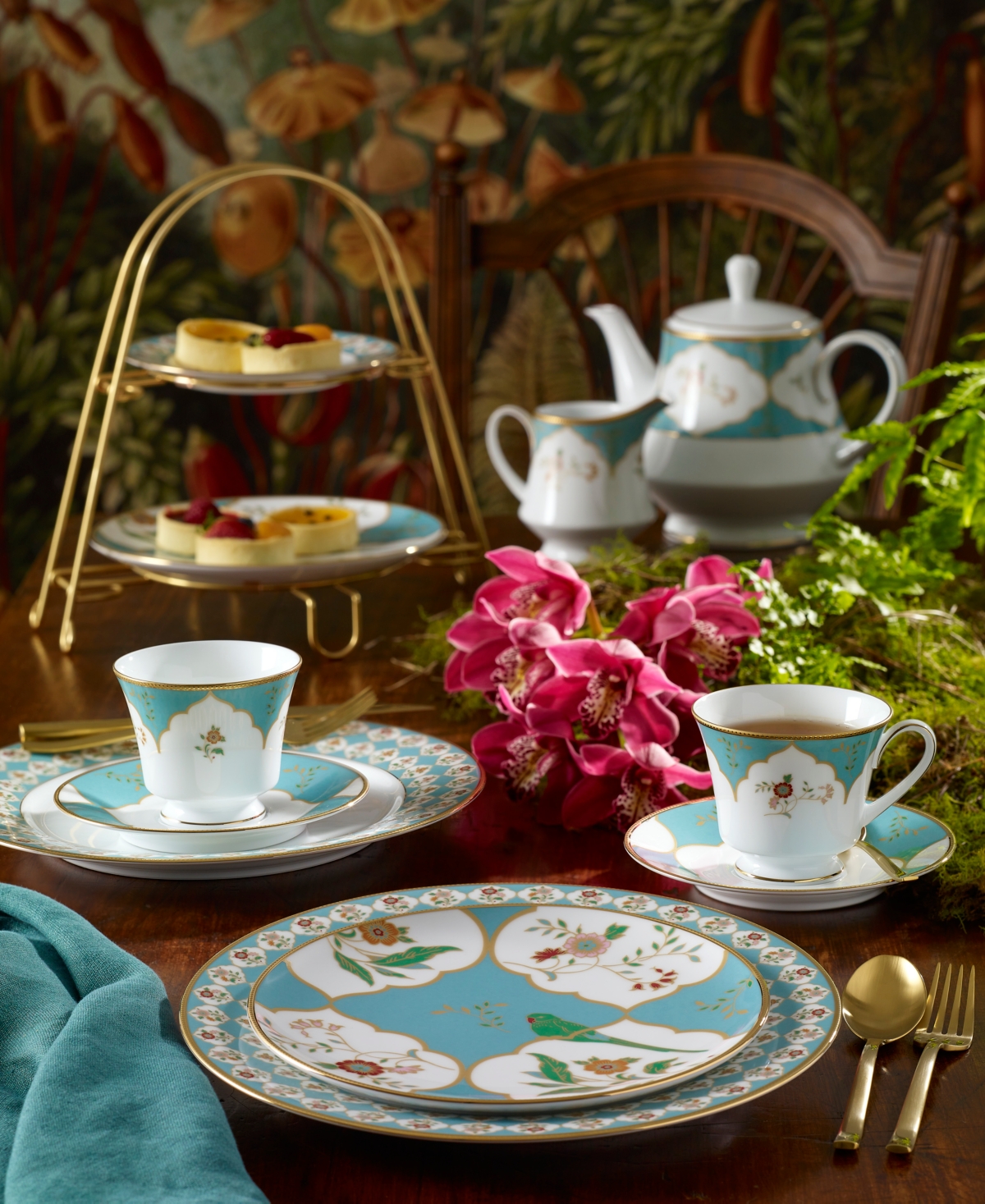 Noritake Lodi's Morning Sugar Creamer Set In White