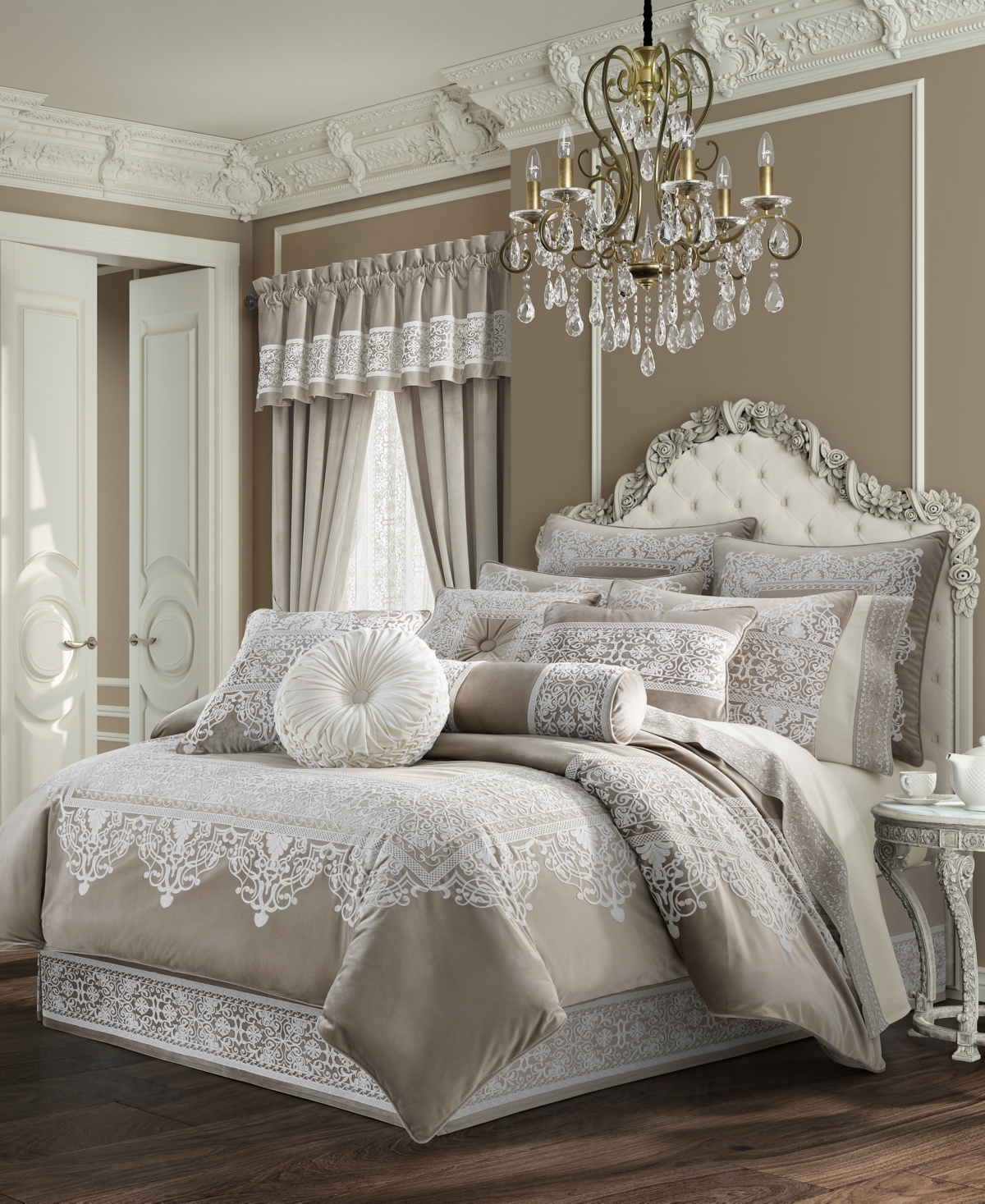 J Queen New York Opulence Straight Window Valance, 88
