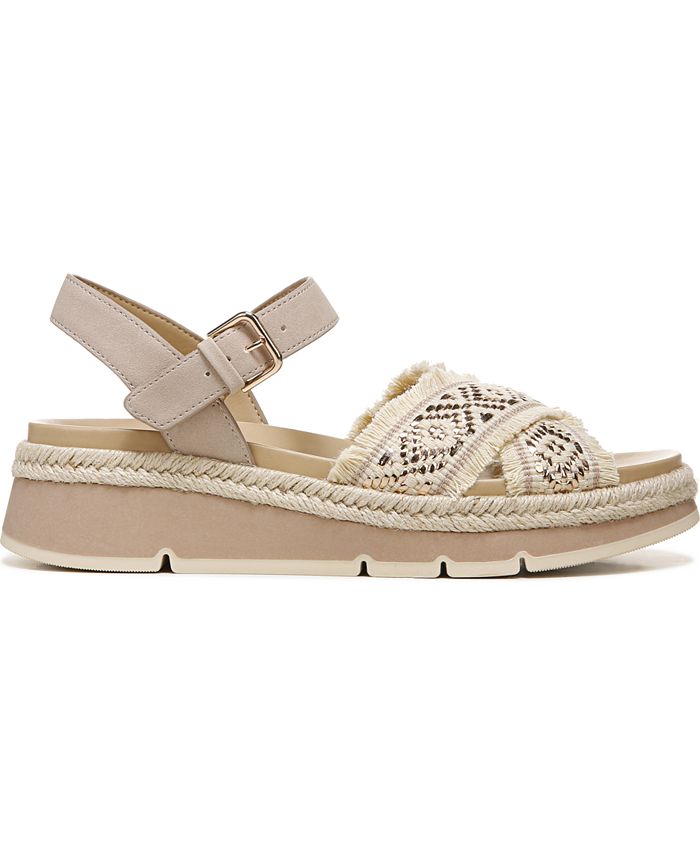 naturalizer tally ankle strap