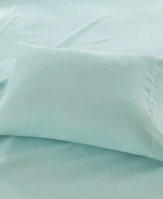 3M-Microcell™ Solid 4-Pc. Sheet Set, Queen