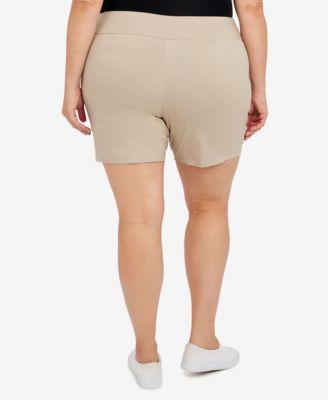 Plus Size Essentials Solid Color Tech Stretch Shorts with Elastic Waistband