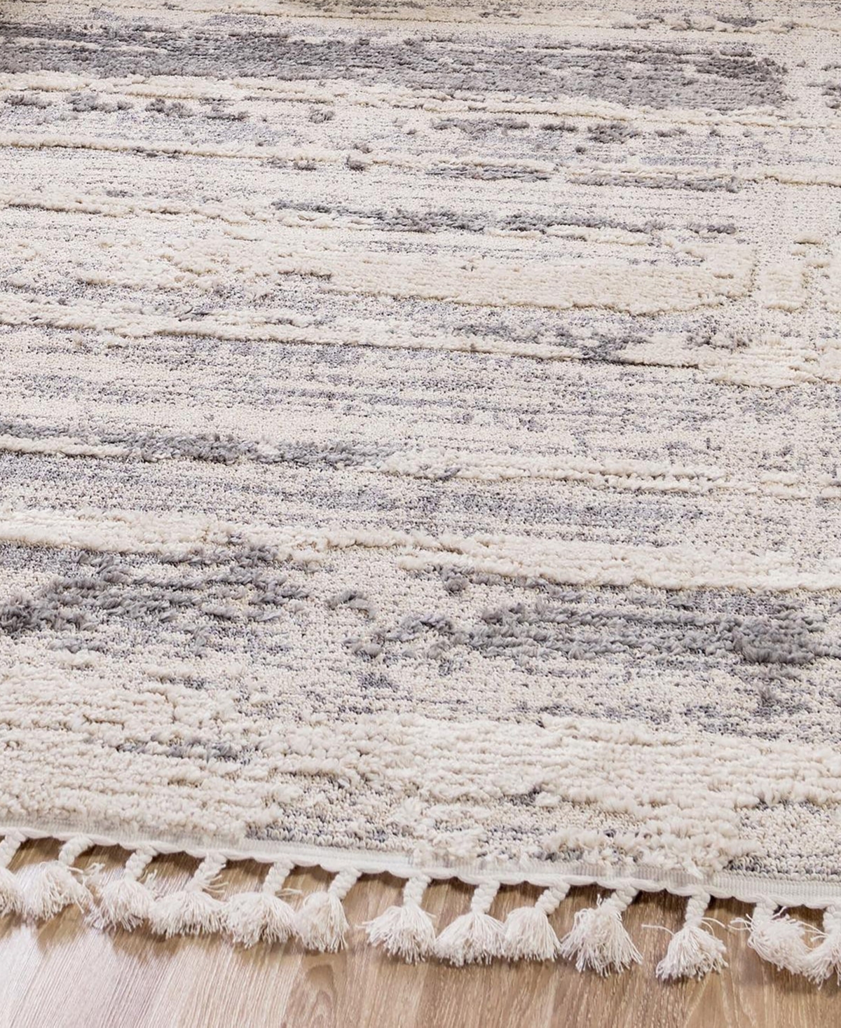 Bayshore Home High-Low Pile Upland UPL06 Area Rug