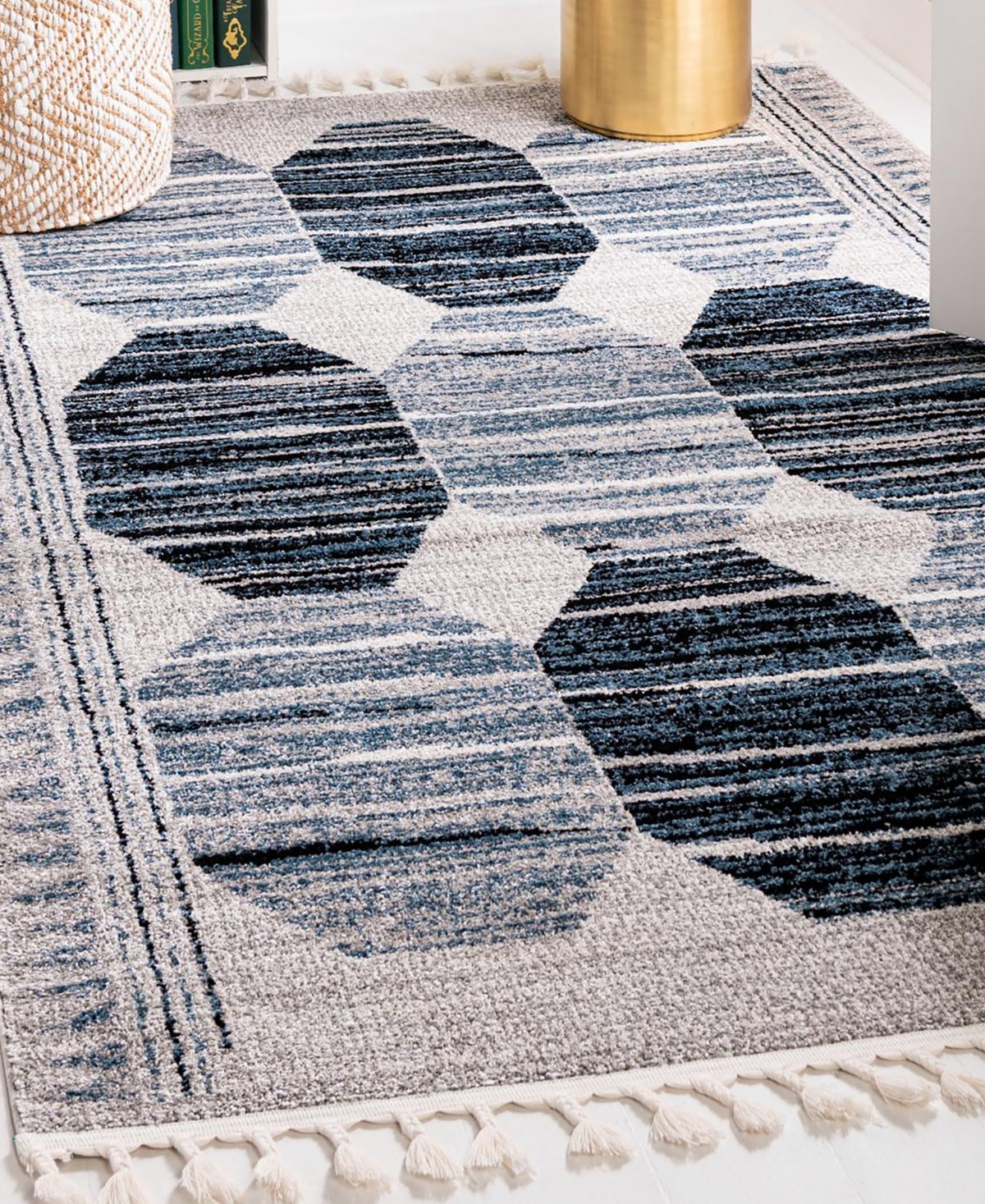 Bayshore Home Porthos POR07 Area Rug