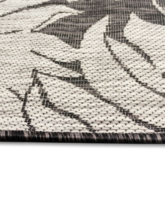 Carmel Sunflower Field 4'10" x 7'6" Outdoor Area Rug