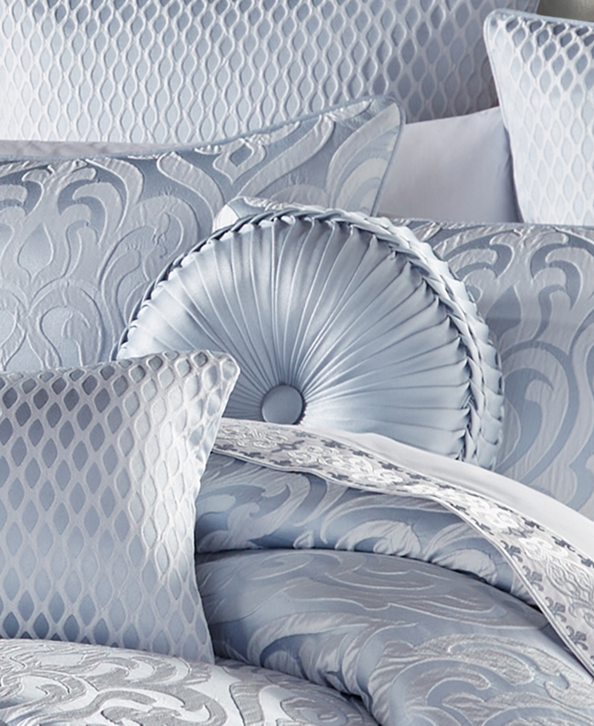 J Queen New York Astoria Powder Blue Tufted Decorative Pillow, 15" Round