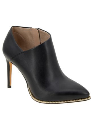 BCBGeneration store ankle pointy toe boots boo