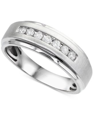 Macy's - Men's Diamond 7-Stone Wedding Band (1/4 ct. t.w.) in 10k Gold