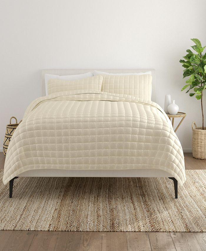 ienjoy-home-home-collection-premium-ultra-soft-square-pattern-quilted-coverlet-set-twin-macy-s