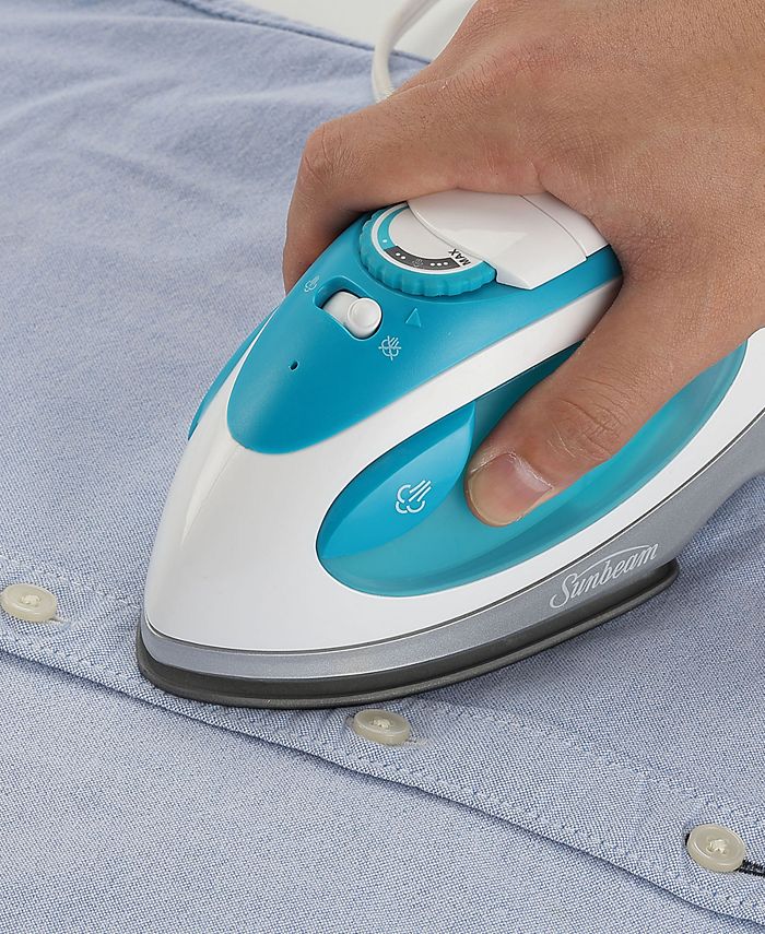 Sunbeam 11563 Travel Iron Macy