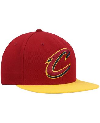 Men's Wine, Gold Cleveland Cavaliers Team Two-Tone 2.0 Snapback Hat