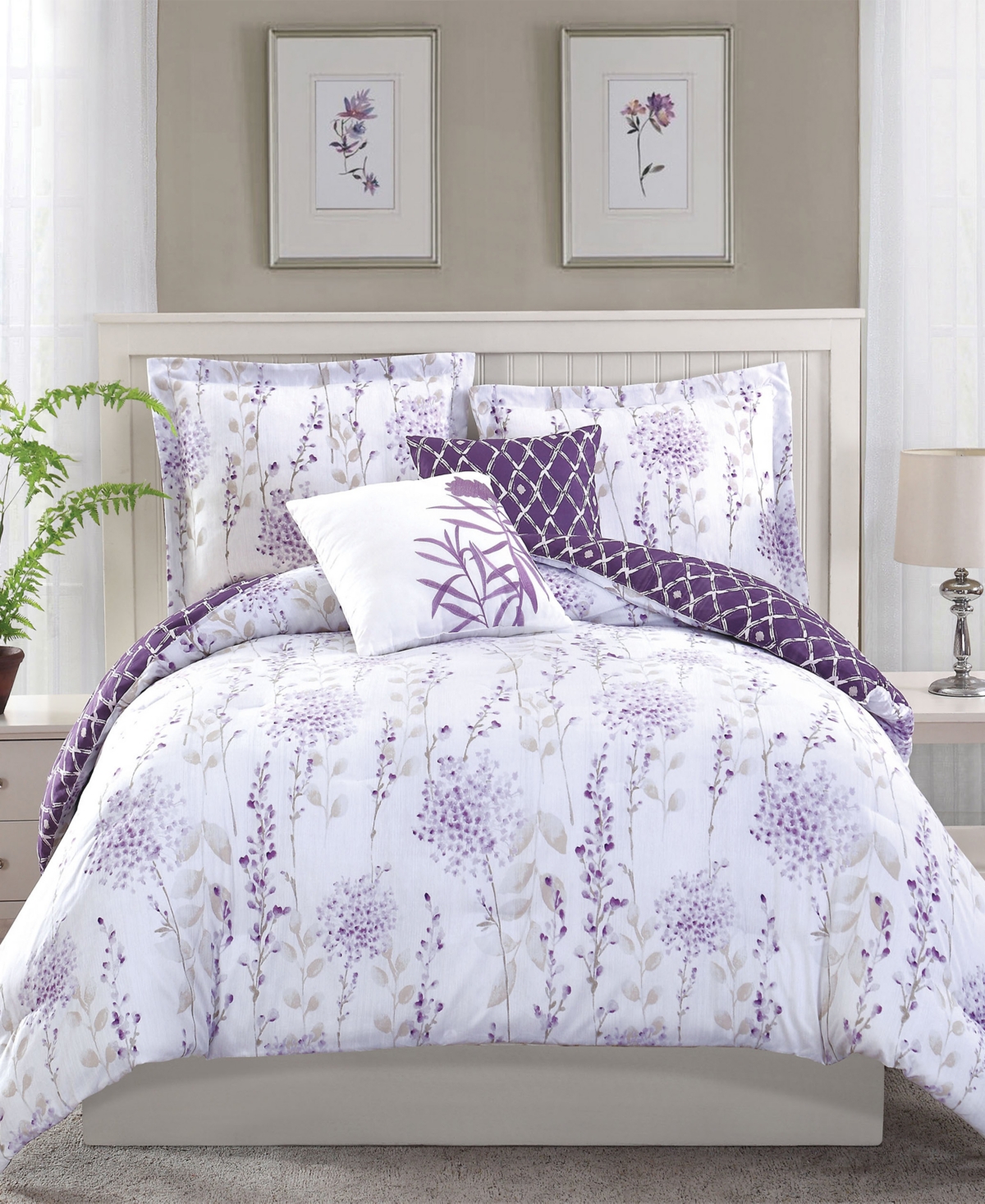 Boho Living Fresh Meadow 4 Piece Reversible Comforter Set, Twin In Lilac