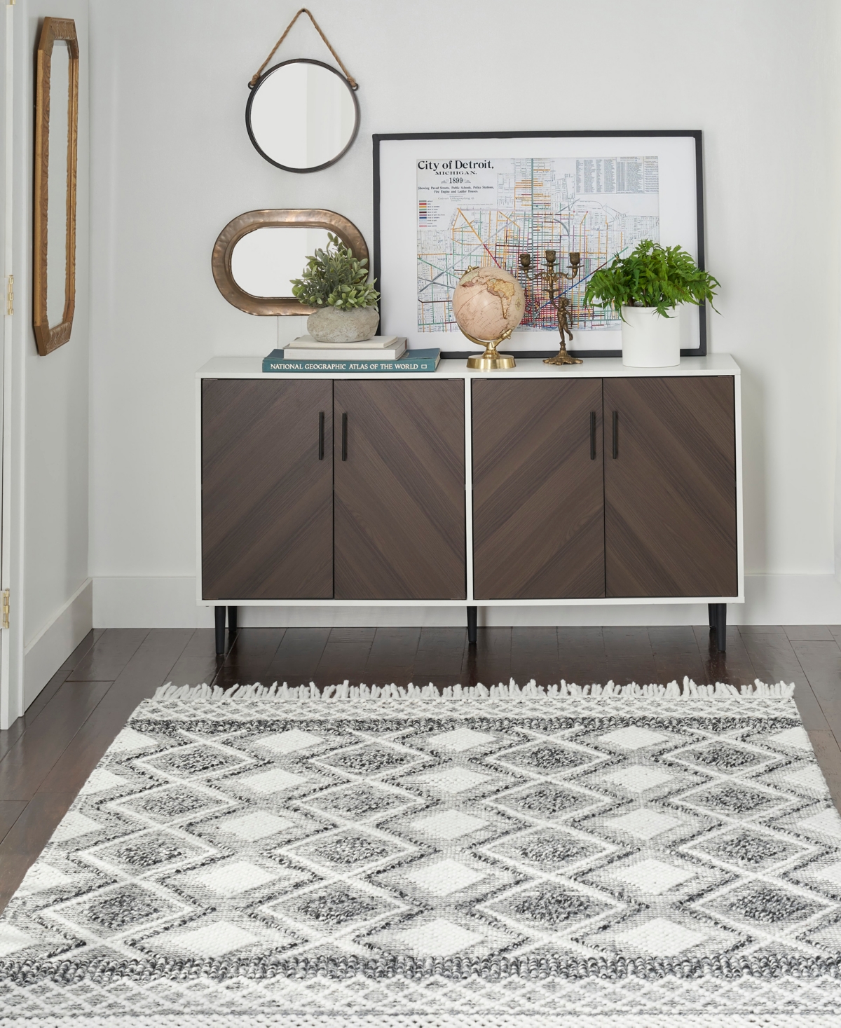 Nicole Curtis Series 3 SR301 Area Rug - Ivory